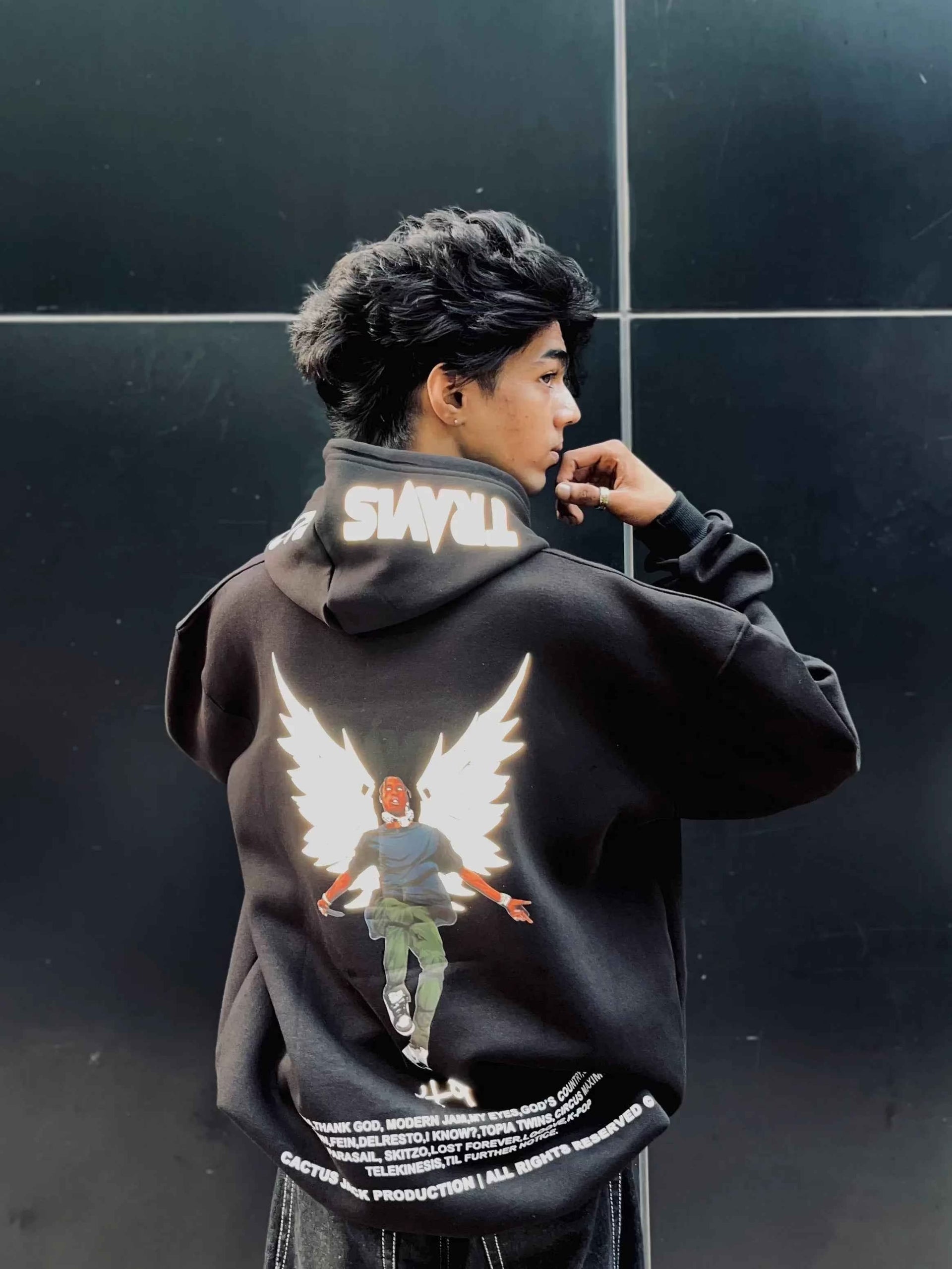 Utopia Hoodie - Getsetwear