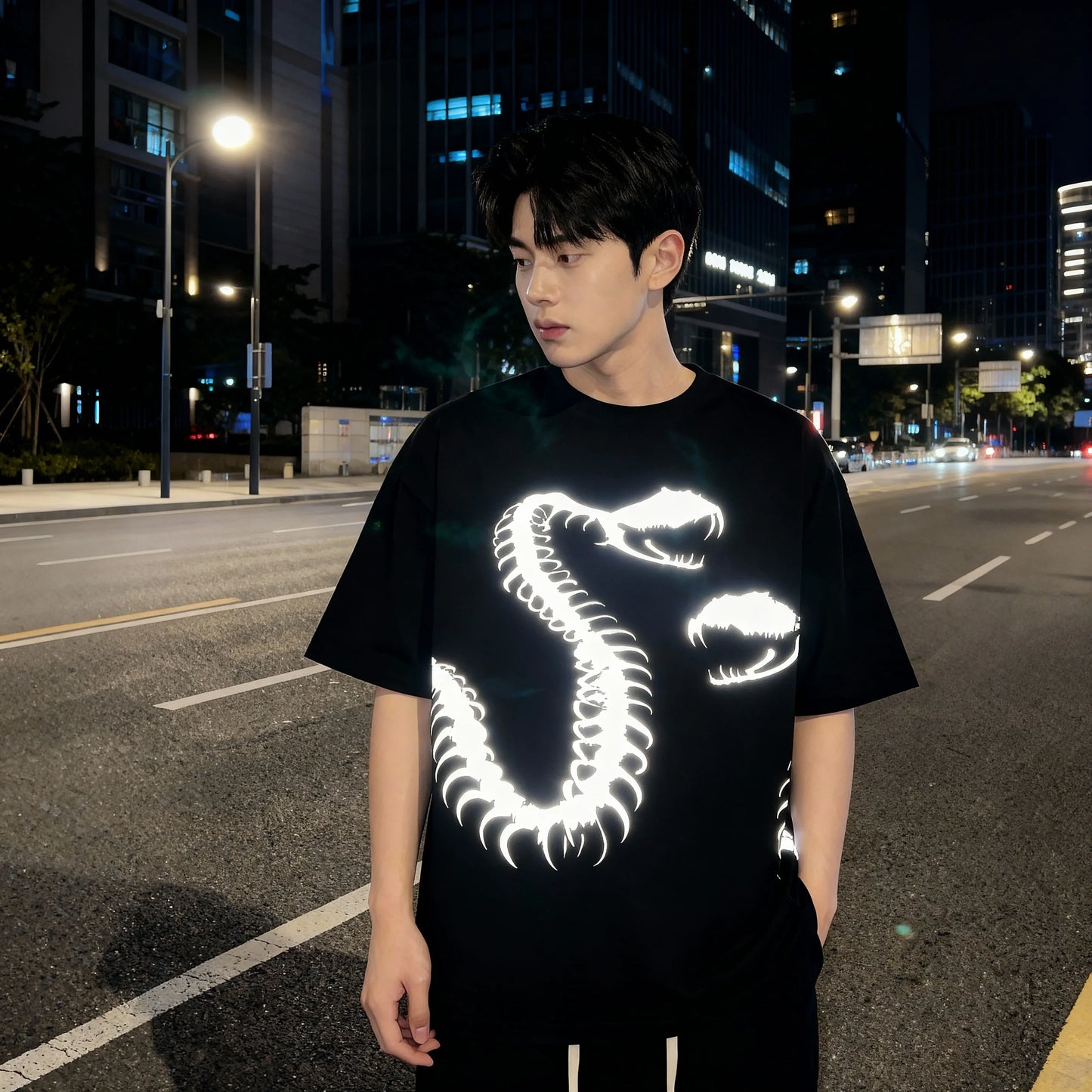 Reflective Venom Spine Tee - Getsetwear