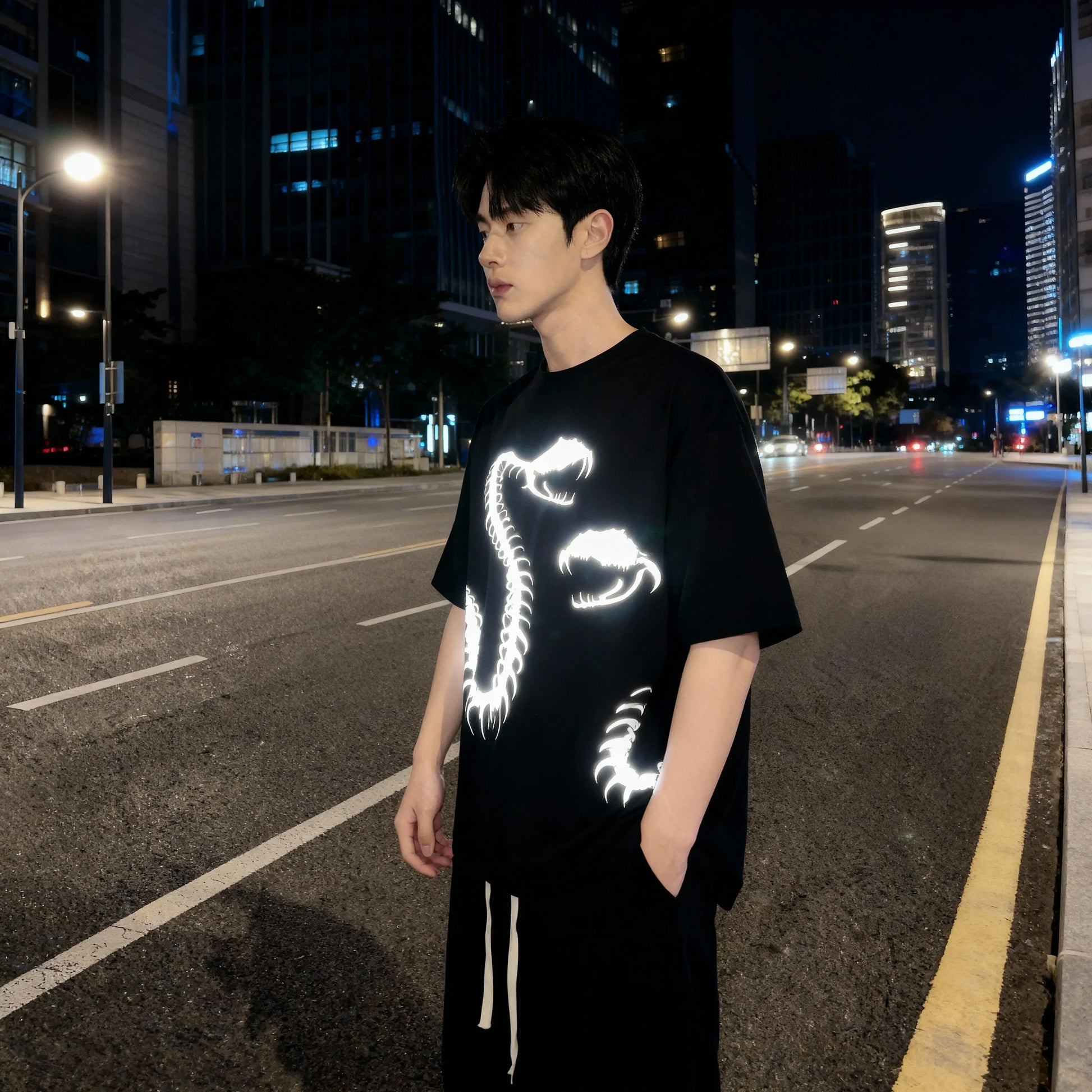 Reflective Venom Spine Tee - Getsetwear